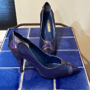1980s Deep Purple/ Blue Leather Snakeskin 4" High Heels by Jade East- sz 8 B